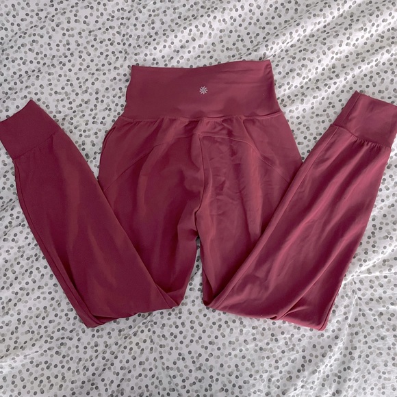 Athleta Pants & Jumpsuits Athleta Salutation Jogger Poshmark